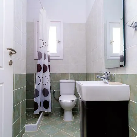 Avrofilito Syros Apartamento
