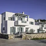Avrofilito Syros