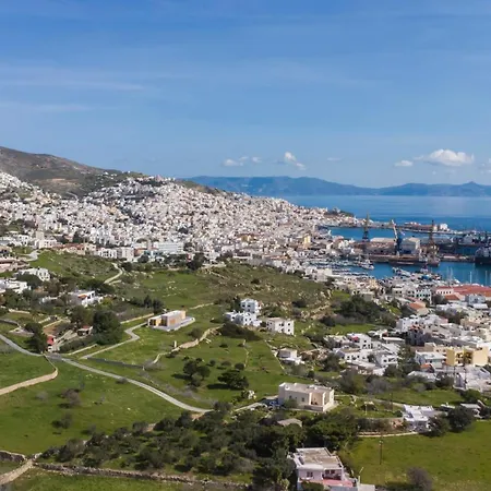 Avrofilito Syros