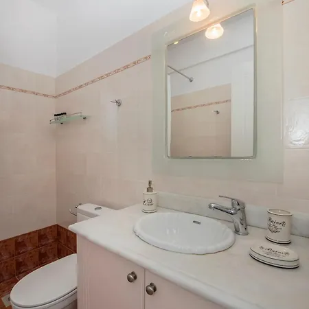Apartment Avrofilito Syros