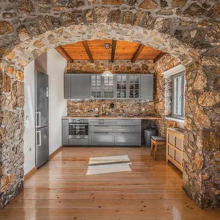 Avrofilito Syros Apartamento *